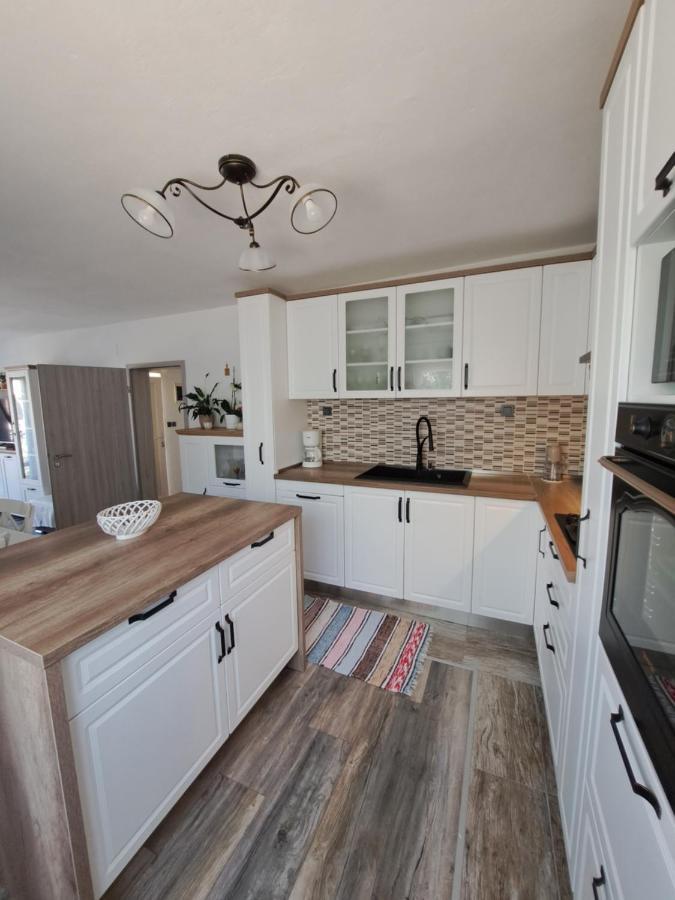 Apartman Prosperino Вис Экстерьер фото